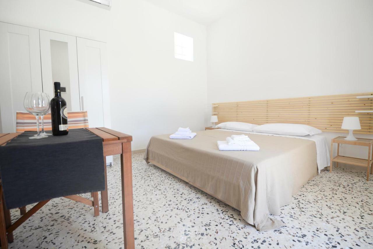 Jardinu Guest House Noto Bagian luar foto