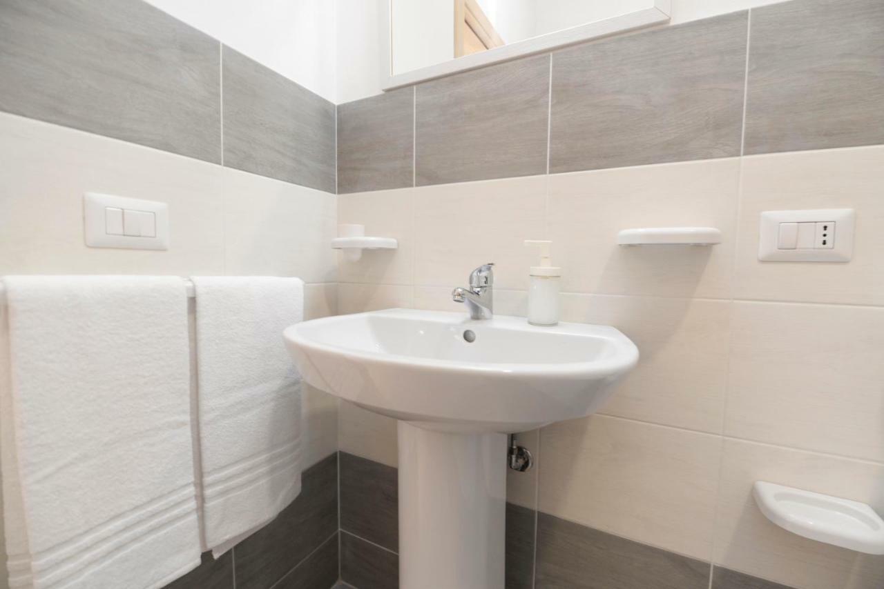 Jardinu Guest House Noto Bagian luar foto